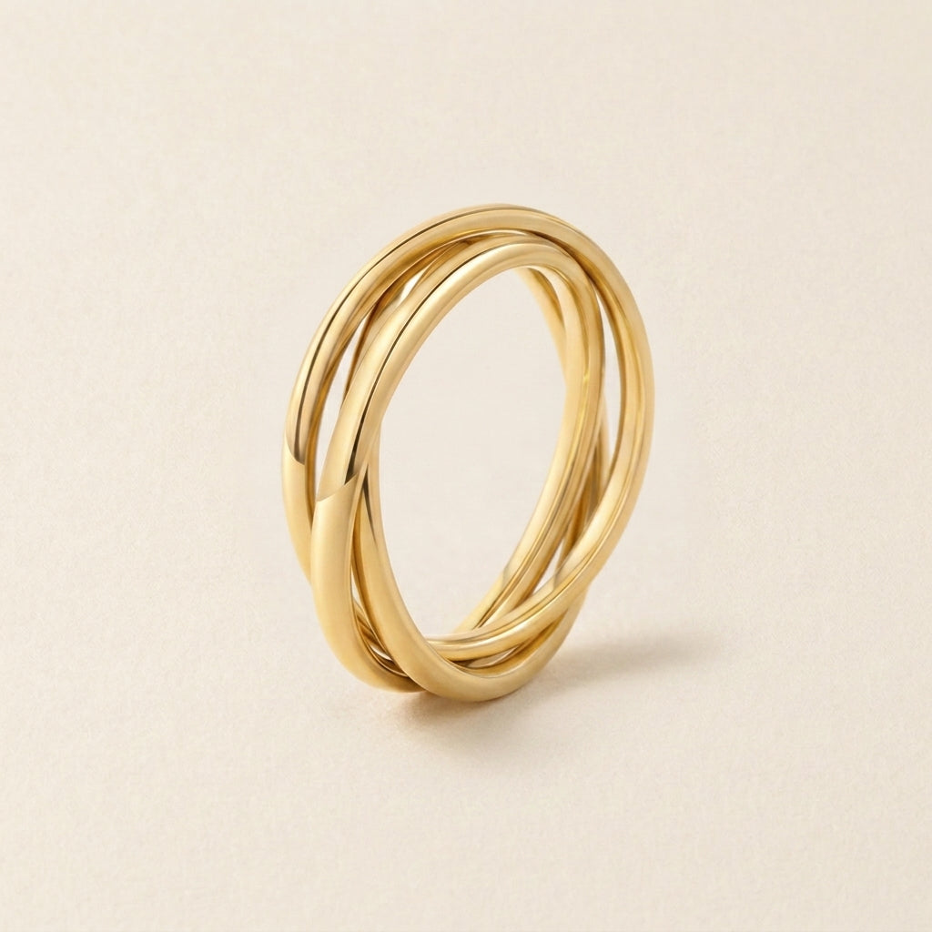 Gold Interlocking Triple Band Ring